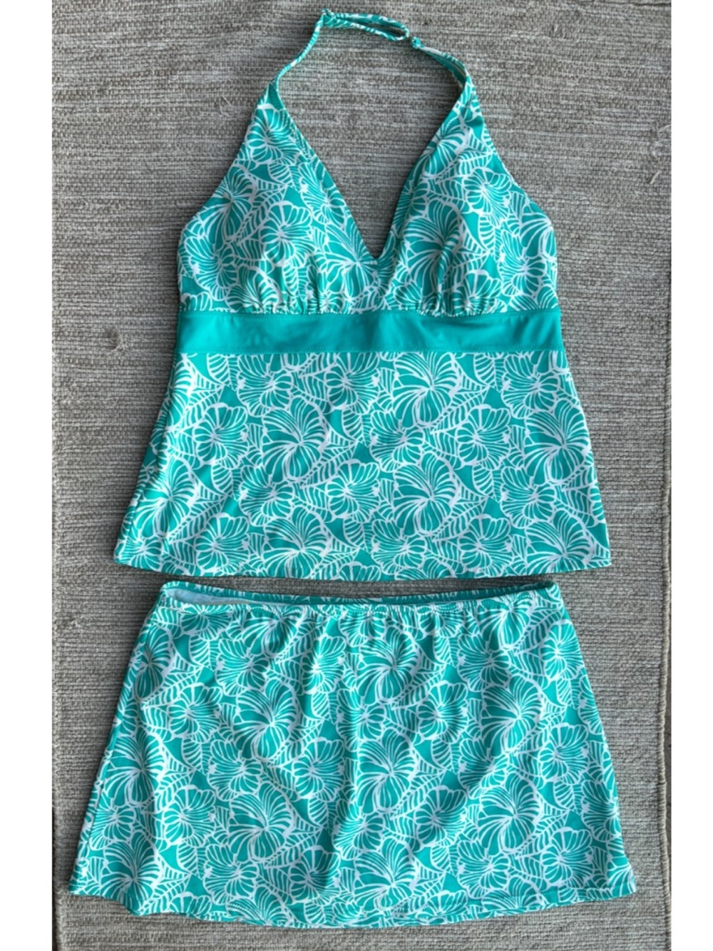 L.L. Bean Turquoise Floral Tankini Top with Matching Swim Skirt Size 18 REG